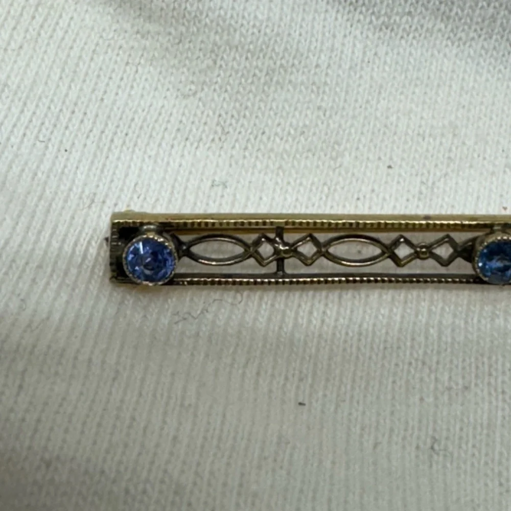 Antique Art Deco Solid 14K Gold and Blue Topaz Bar Pin - Picture 2 of 14